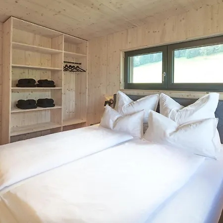 Black Forest Lodges - gehobene Ferienwohnungen mit Privatsaunas Tulfes Exterior foto