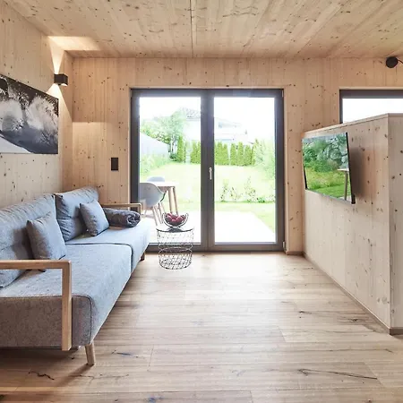 Black Forest Lodges - gehobene Ferienwohnungen mit Privatsaunas Tulfes Exterior foto