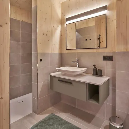 Black Forest Lodges - gehobene Ferienwohnungen mit Privatsaunas Tulfes Exterior foto