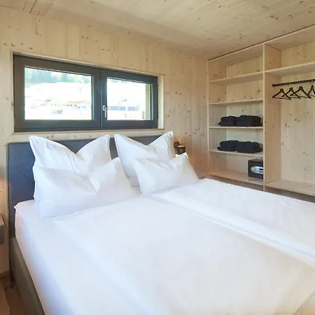 Black Forest Lodges - gehobene Ferienwohnungen mit Privatsaunas Tulfes Exterior foto