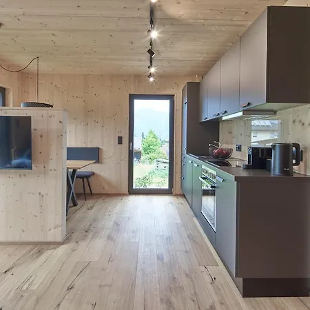 Black Forest Lodges - gehobene Ferienwohnungen mit Privatsaunas Tulfes Exterior foto